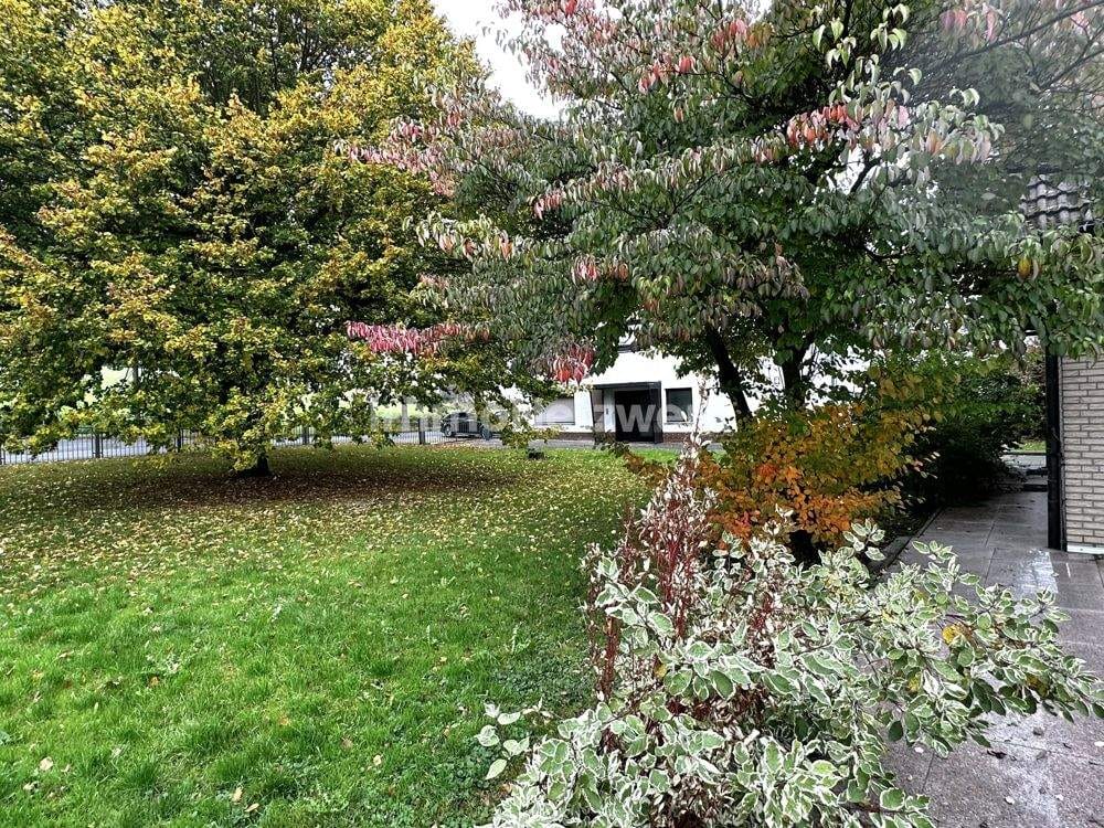 Immobilie in Scheden - Großzügiges Einfamilienhaus mit Einliegerwohnung und großem Grundstück - Bild 3