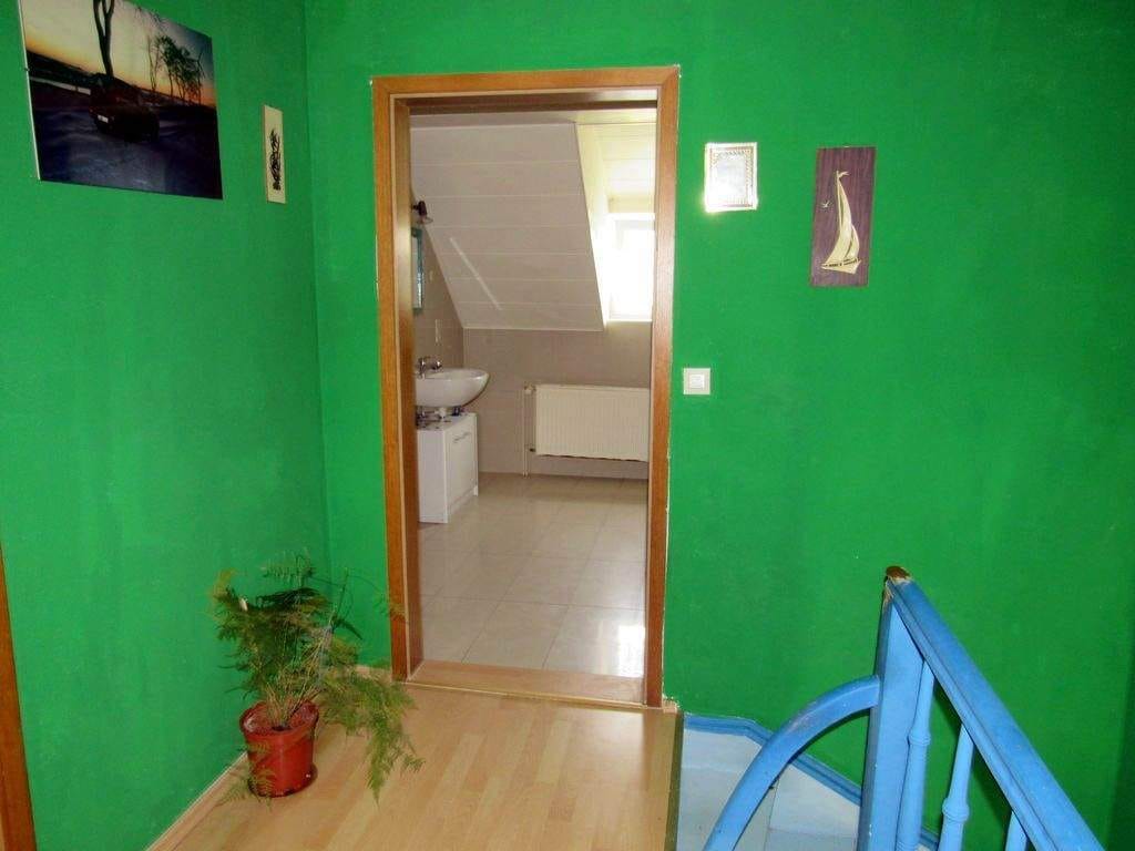 Immobilie in Rennerod - 6-Zimmer-Einfamilienhaus mit Garten, Kaminofen und Stellplatz! - Bild 4