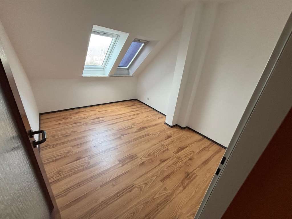 Immobilie in Siek - Großzügige Maisonette in ruhiger Lage von Siek - Bild 2