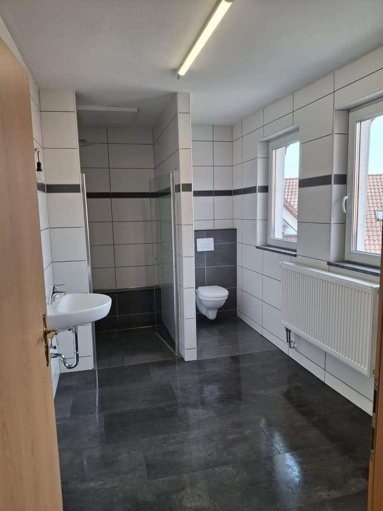 Immobilie in Oberleichtersbach - Erstbezug - Einfamilienhaus ca. 120qm mit Wohlfühlfaktor - Bild 3