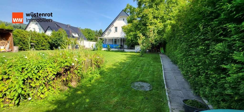 Immobilie in Drebkau - WOW - Hier werden Wohnträume wahr - 2 tolle Wohneinheiten-umfangreich saniert,Kamin,Garage,Keller!! - Bild 0