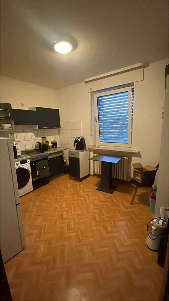 Immobilie in Oberhausen - Das Objekt ist ein klassisches Mehrfamilienhaus in ruhiger Lage von Oberhausen. - Bild 3
