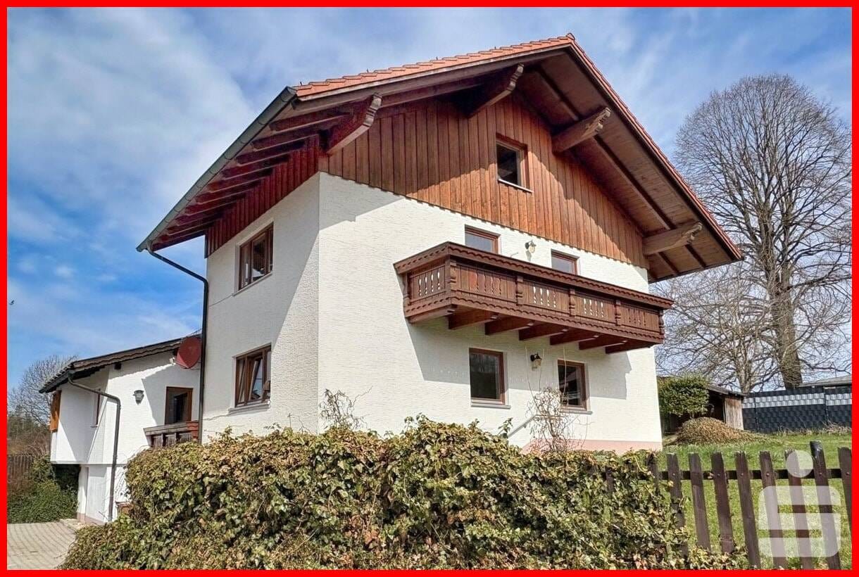 Immobilie in Rinchnach - Geräumiges Wohnhaus in der Gemeinde Rinchnach - Bild 0