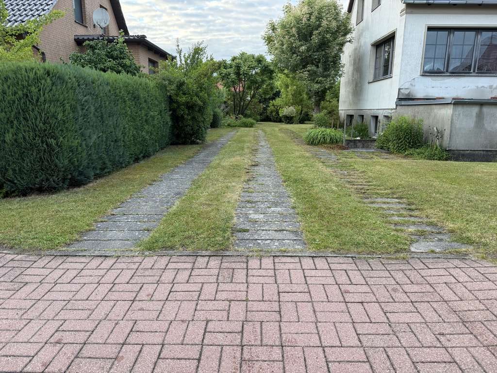 Immobilie in Leezen - Sanierungsbedürftiges Einfamilienhaus mit viel Potenzial - Bild 3