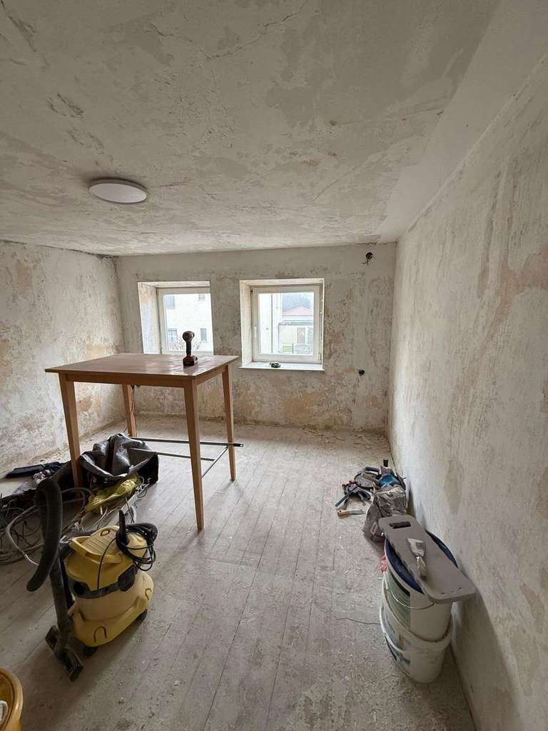 Immobilie in Lauingen (Donau) - SANIERER AUFGEPASST! Sanierungsbedürftige Doppelhaushälfte in Zentrumsnähe! - Bild 2