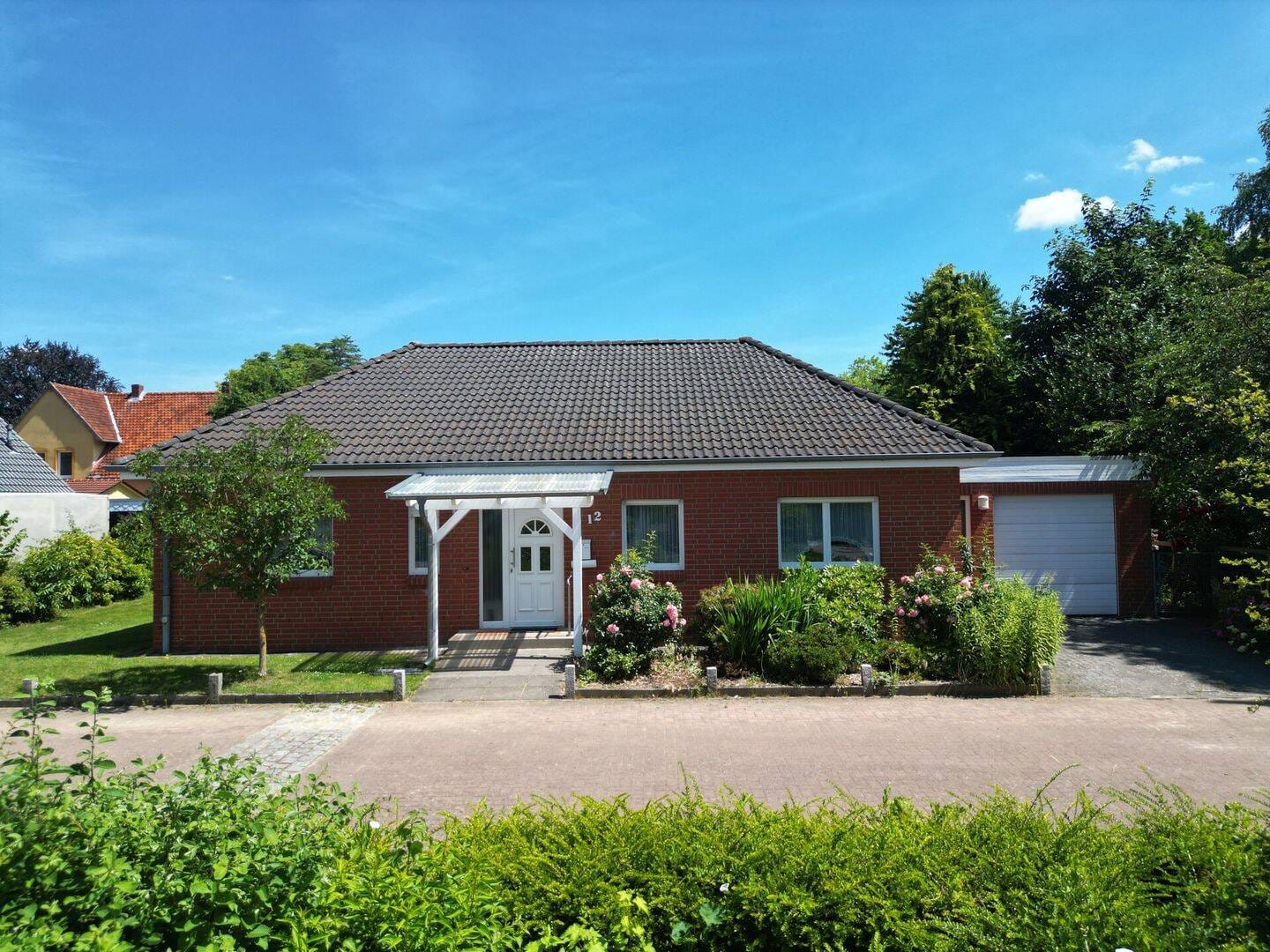 Immobilie in Asendorf - Ideal für das Paar: Ebenerdiger Bungalow von 2005 - Bild 1