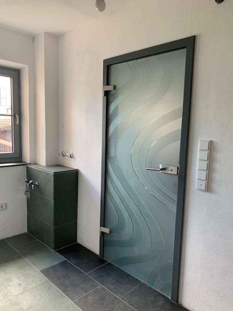 Immobilie in Cadolzburg - Ideal für Kreative ... 
Stattliches Wohnhaus mit Gestaltungspotenzial und Innenhof  - Bild 4