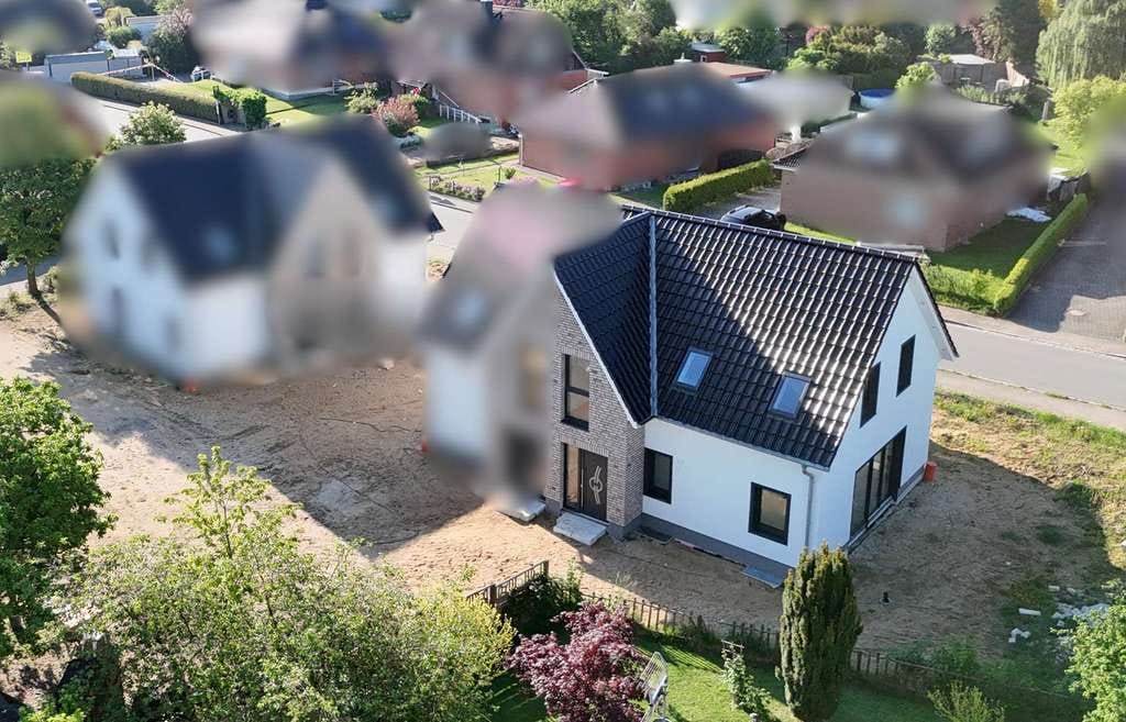 Immobilie in Rumohr - Erstbezug großzügige DHH mit Wintergarten nach Ihren Wünschen in Rumohr - Bild 0