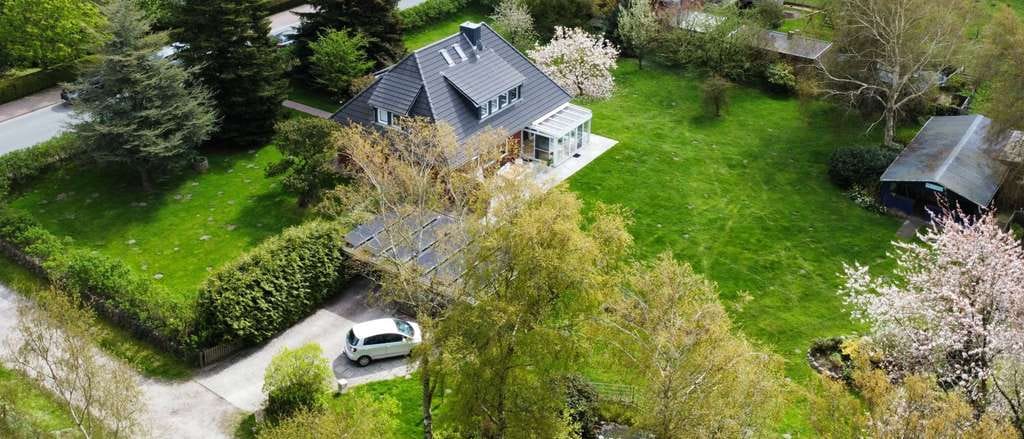 Immobilie in Schwabstedt - Ein Platz zum Ankommen: Modernisiertes Einfamilienhaus in einzigartiger Lage mit weitläufigem Garten - Bild 0