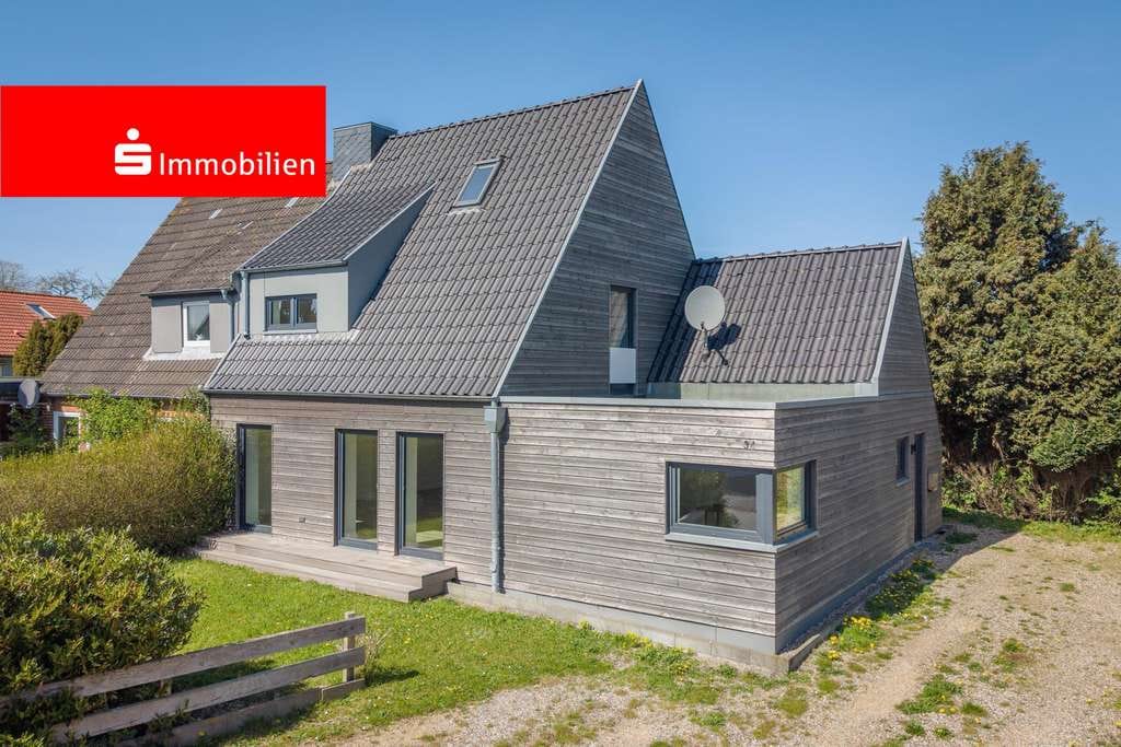 Immobilie in Dörphof - Modernisierte Doppelhaushälfte  - Bild 0