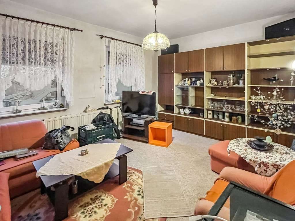 Immobilie in Zörbig - Charmantes Einfamilienhaus mit ausgebautem Dachgeschoss auf großzügigem Grundstück in Zörbig - Bild 4