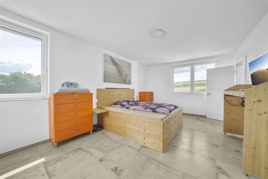 Immobilie in Obernbreit - Exklusives Architektenhaus mit Einliegerwohnung – KfW 40 - Bild 5