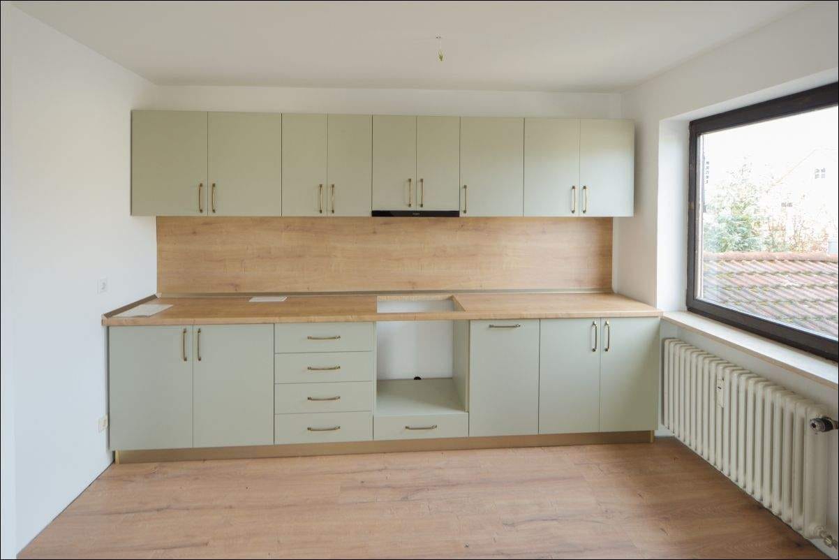 Immobilie in Adelzhausen - 4-Zimmer-Dachgeschoss-Wohnung mit Garten und Garage - Bild 3