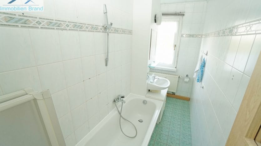 Immobilie in Altenburg - 4- Raum Wohnung mit 70m² am Altenburger Stadtwald – Kapitalanlage oder Eigennutzer? - Bild 3