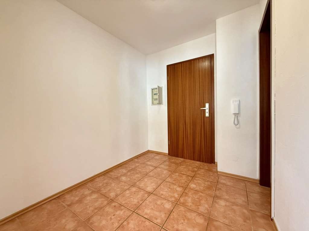Immobilie in Pfedelbach - 3-Zimmer-OG-Wohnung mit TG-STP - Bild 1