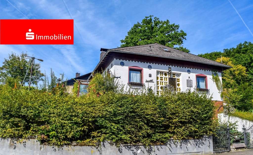 Immobilie in Burgschwalbach - Schönes Einfamilienhaus in Top Lage von Burgschwalbach - Bild 0