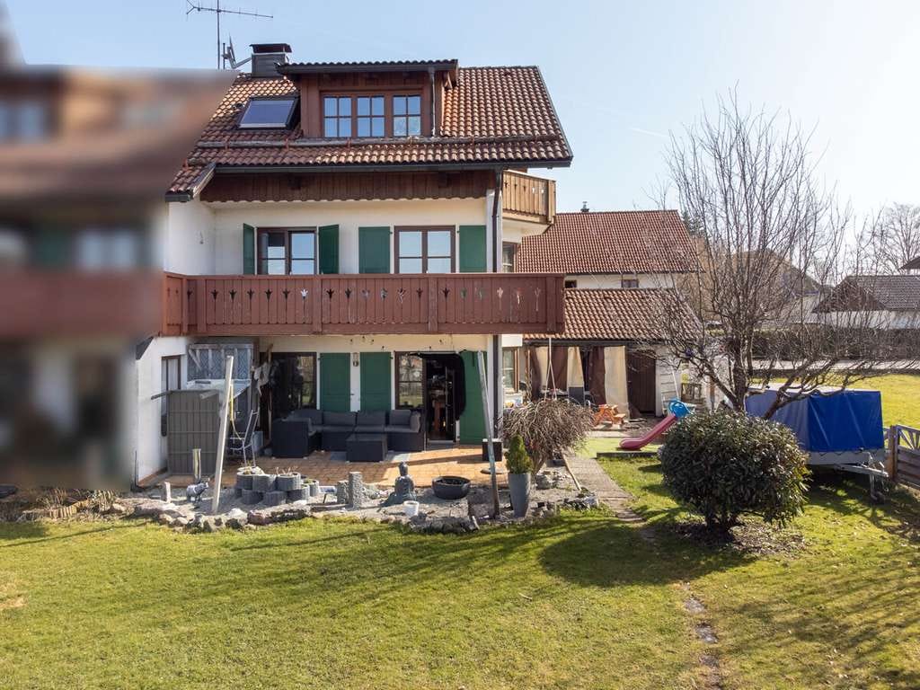 Immobilie in Argenbühl - Stilvolle Maisonette-Wohnung mit Kamin und eigenem Eingang - Bild 1