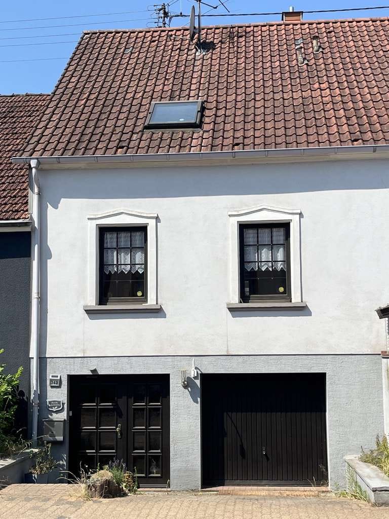 Immobilie in Losheim am See - WAHLEN : Charmantes Reihenmittelhaus als ALTERNATIVE zur EIGENTUMSWOHNUNG ! - Bild 0