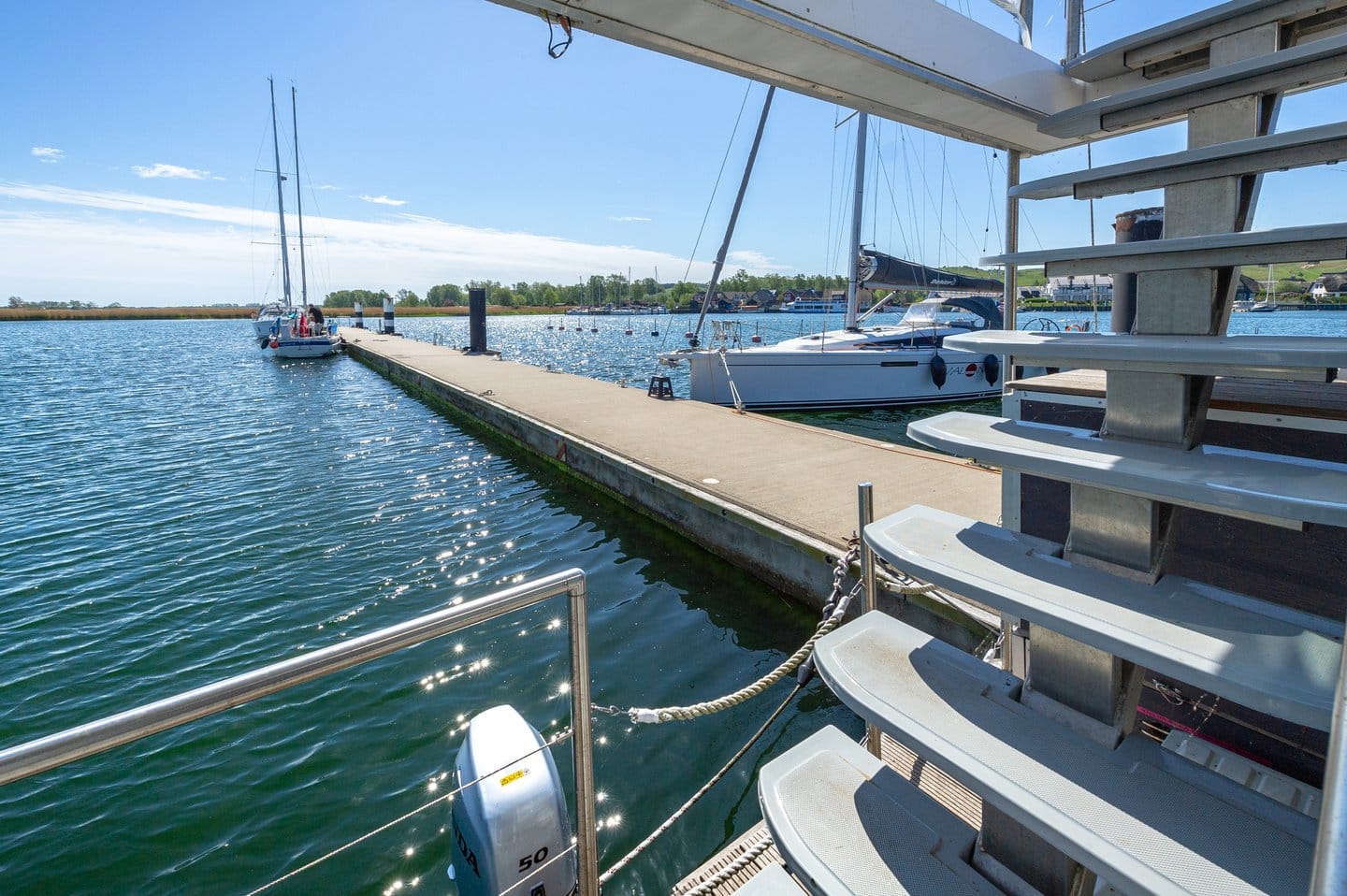 Immobilie in Göhren - Wohnen auf dem Wasser: Hausboot mit Sauna und Dachterrasse - Bild 4