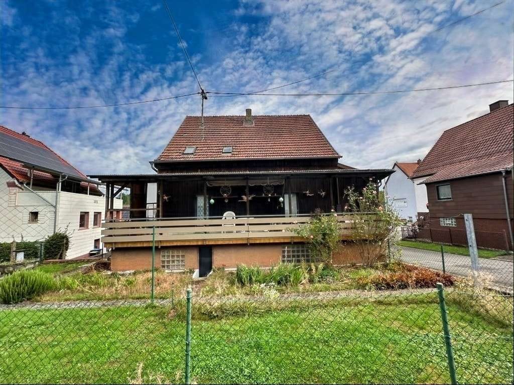 Immobilie in Illingen - Solides Einfamilienhaus mit Potenzial in ruhiger Lage  - Bild 2