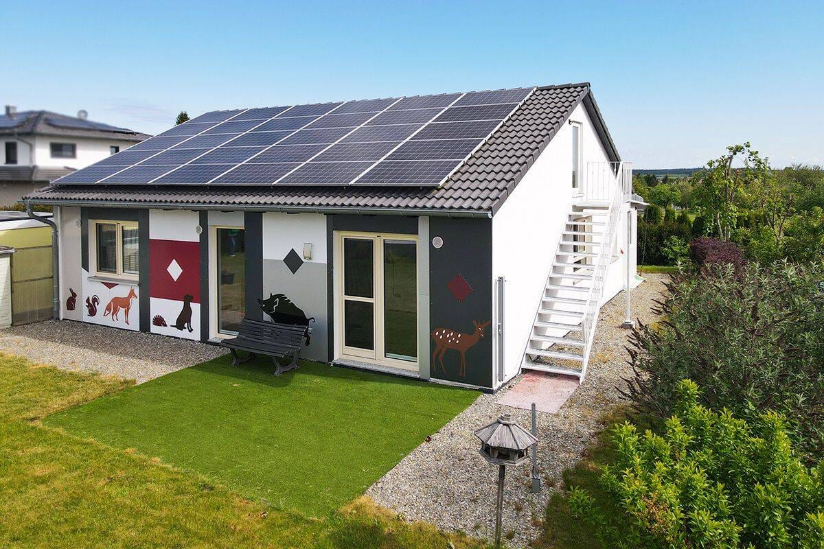 Immobilie in Dürnau - Industrial-Charme . eine Wohnebene ... stilvoll, energieeffizient und besonders - Bild 0