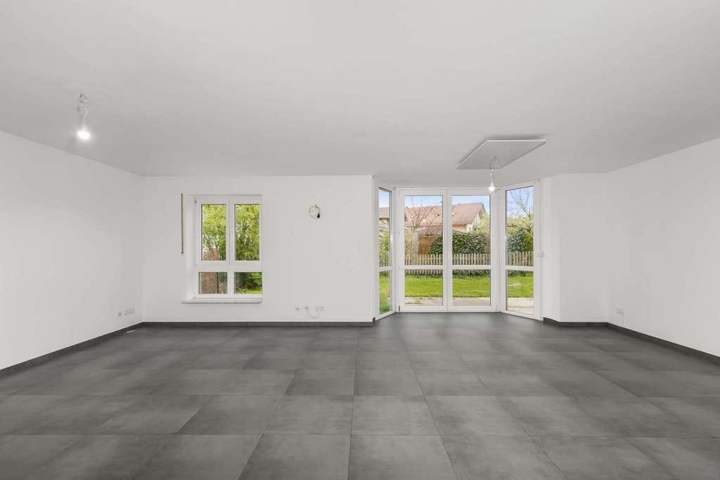Immobilie in Sankt Wolfgang - Moderne DHH mit viel Platz und Süd-West-Garten | Ruhe für die ganze Familie - Bild 2