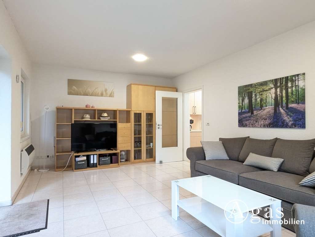 Immobilie in Borkheide - Gepflegter Ferienbungalow mit Wintergarten und Nebengebäude auf großzügigem Grundstück in Borkheide - Bild 1