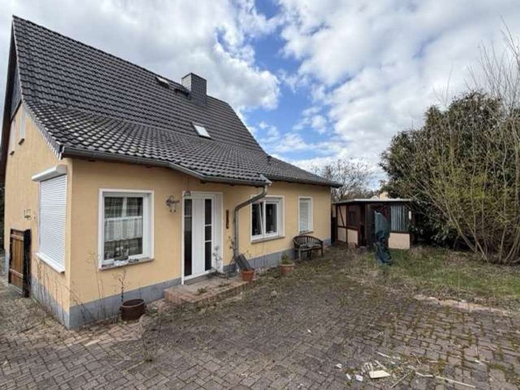Immobilie in Muldestausee - Zwei Häuser, ein Traum: Sanierungsbedürftiges Ensemble in Schmemsal für kreative Köpfe! - Bild 2