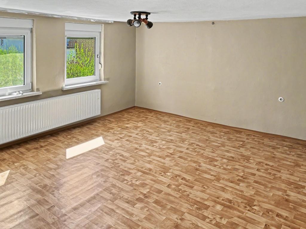 Immobilie in Breuna - Einfamilienhaus freistehend in Breuna (Wettesingen) - Bild 2