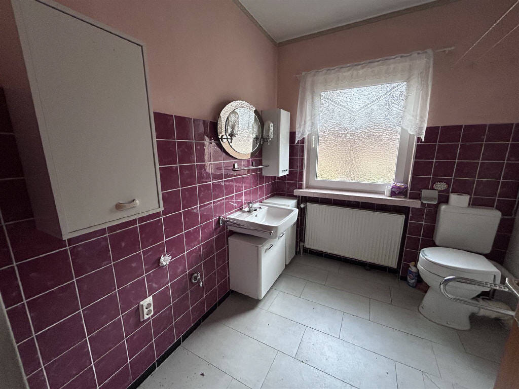 Immobilie in Hude (Oldenburg) - Sanieren, Abreißen, Neu Träumen. Die Wahl liegt bei Ihnen! - Bild 2