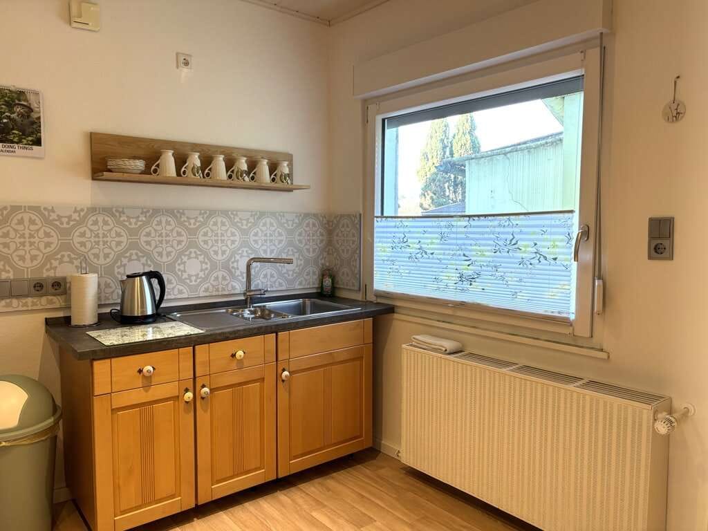 Immobilie in Würselen - Broichweiden!
Bezugsfreies 2-Familienhaus mit Garage und traumhaftem Garten - Bild 3