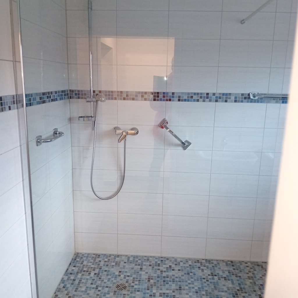 Immobilie in Frittlingen - Innen neu zwei Wohnungen im Zweifamilienhaus mit Ausbaureserve - Bild 4