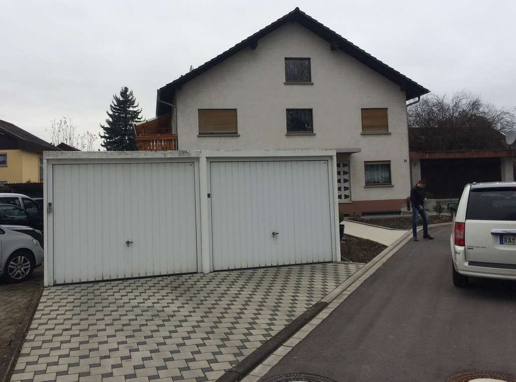 Immobilie in Ottersweier - in einer Sackgasse, ruhig gelegene 3 Zimmer ETW im OG mit Einzelgarage und 2 Balkonen von Ottersweie - Bild 1