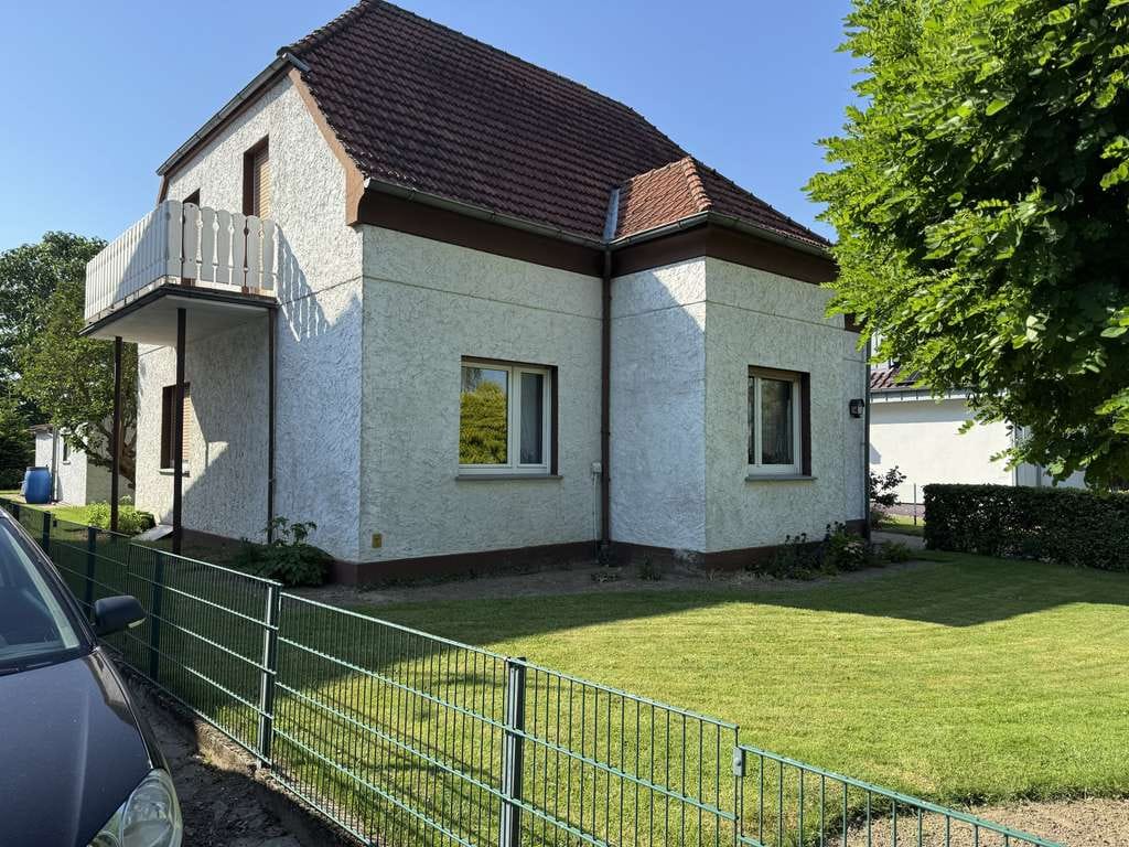 Immobilie in Hille - Schönes Einfamilienhaus in Hille, Rothenuffeln, ruhige Lage am Fuße des Wiehengebirges zu verkaufen - Bild 1