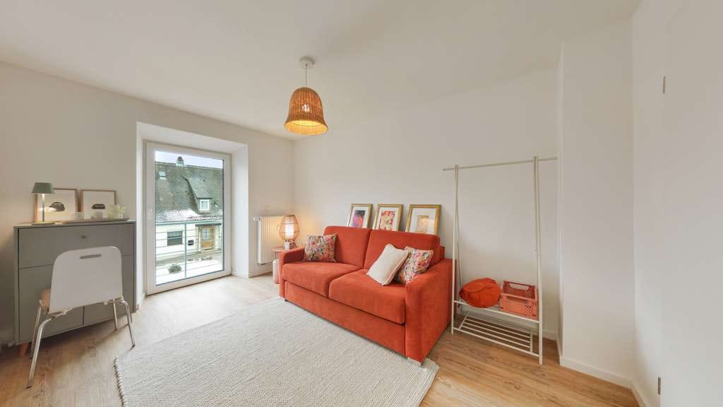 Immobilie in Ebrach - Smart Living: Kernsaniert, 3 Zimmer – ideal für Remote Work & Urlaub - Bild 1