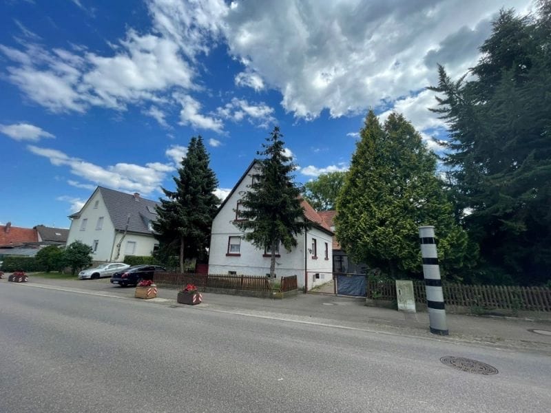Immobilie in Sinsheim - GLOBAL INVEST SINSHEIM | Schönes Einfamilienhaus mit ausgebauter Scheune in verkehrsgünstiger Lage - Bild 4