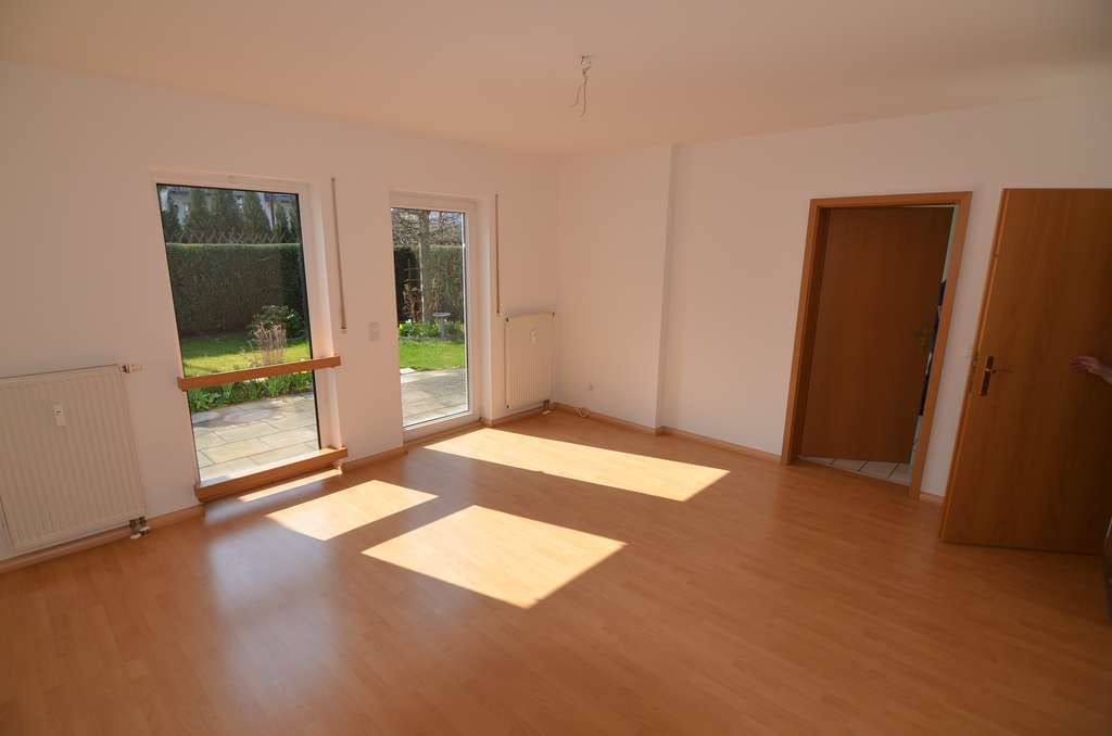 Immobilie in Teutschenthal - Teutschenthal/Eisdorf: Sonnige 2-Zi.-Wohnung mit Terrasse und Garten - Bild 4