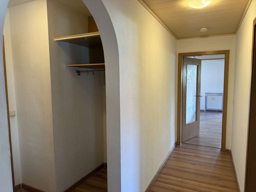 Immobilie in Anger - Wohnen im Grünen: 2-Zimmer-Wohnung mit Terrasse in Aufham/Anger - Bild 1