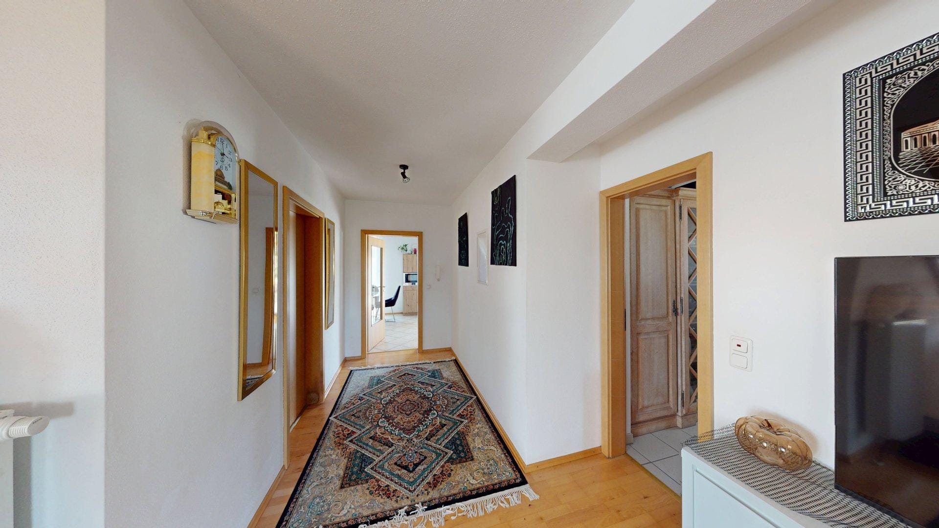 Immobilie in Schechen - Großzügige 5,5-Zimmer-Maisonettewohnung mit Galerie und Dachterrasse! - Bild 4