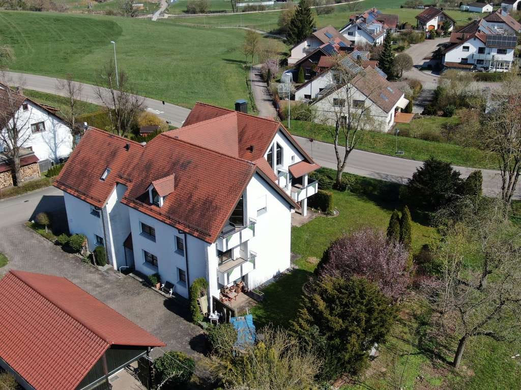 Immobilie in Ellwangen (Jagst) - Mehrfamilienhaus, ideal für größere Familien, Mehrgenarationenwohnen  oder Kaptialanlage - Bild 4