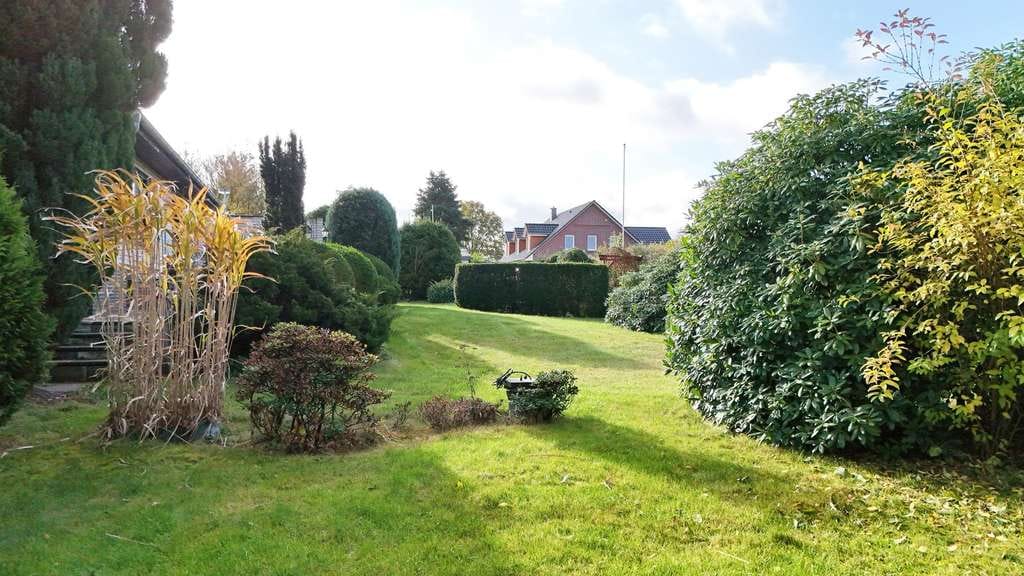 Immobilie in Hambühren - Einfamilienhaus mit großem parkähnlichem Grundstück in Oldau - Bild 4