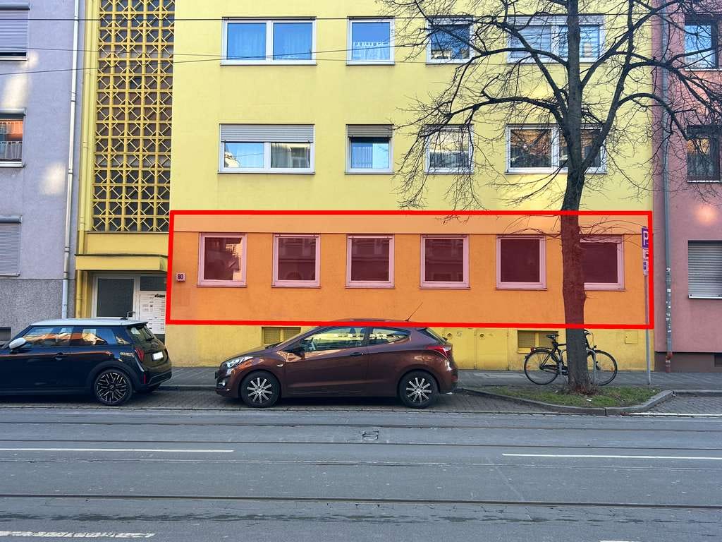 Immobilie in Nürnberg - Maxfeld: Gewerbeeinheit mit Wohn-Potenzial im Hochparterre - Bild 0