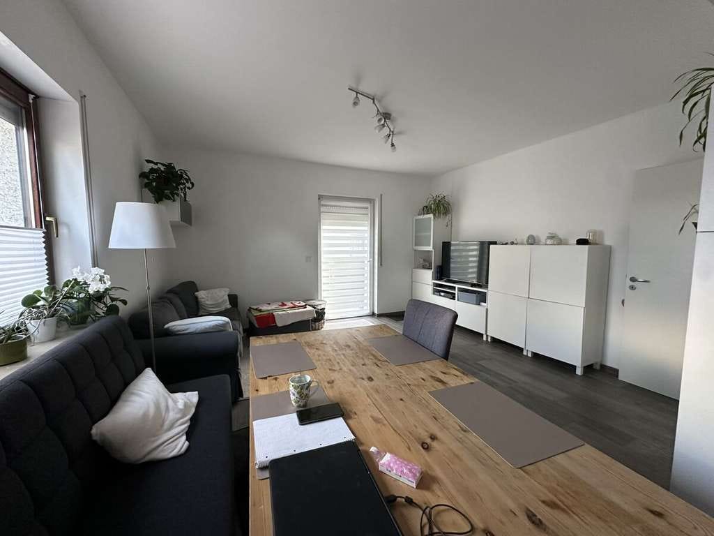 Immobilie in Obernburg am Main - Kapitalanlage am Untermain: Vollvermietetes Dreifamilienhaus mit Stellplätzen in Obernburg am Main - Bild 2