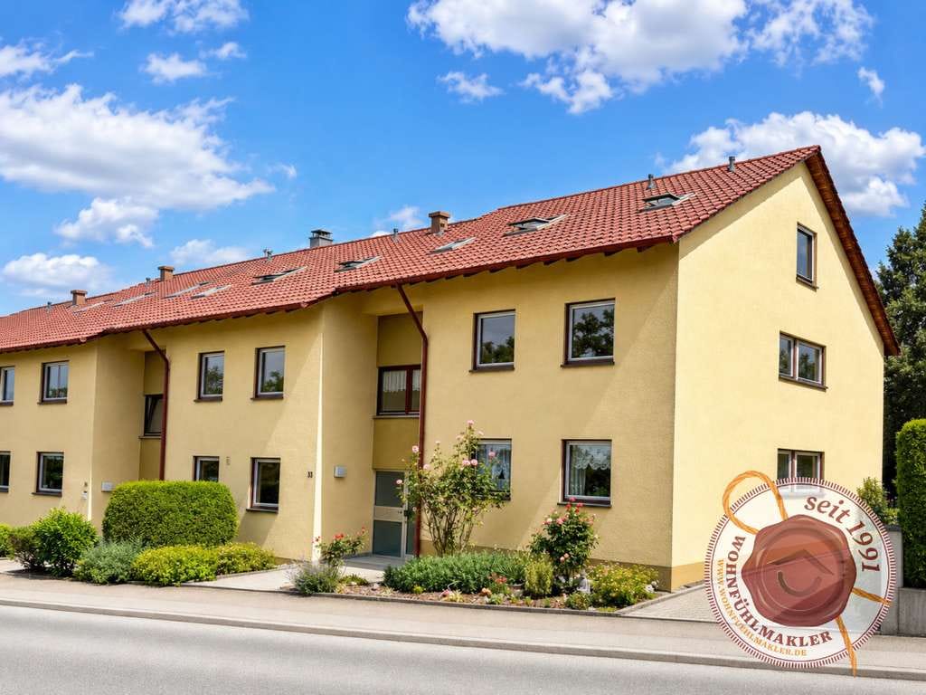 Immobilie in Balingen - Zentrumsnah wohnen oder investieren: 2-Zimmer-Dachgeschosswohnung mit Loggia in Balingen!  - Bild 0
