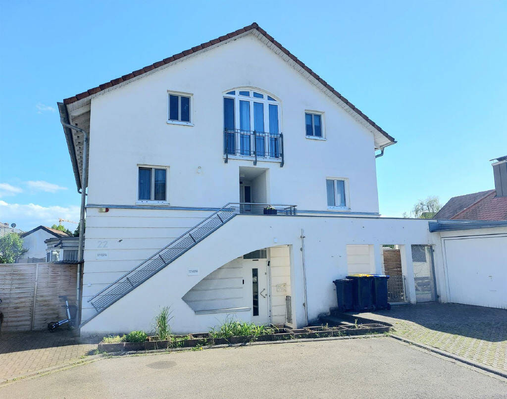Immobilie in Breisach am Rhein - Vermietetes Mehrfamilienhaus mit 5 Wohnungen - Bild 1