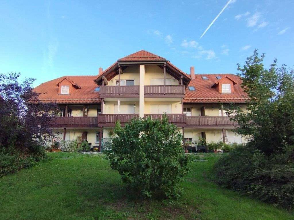 Immobilie in Klingenberg - Sanierte 1-Zimmerwohnung mit Balkon und Tiefgarage in naturnaher Lage von Höckendorf - Bild 0