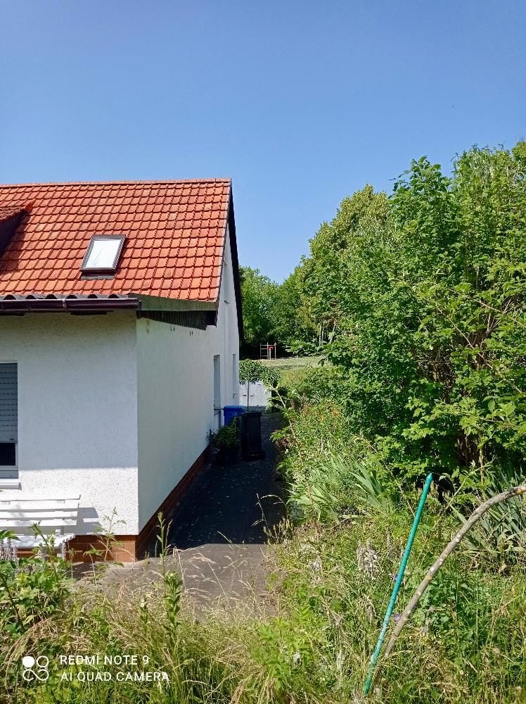 Immobilie in Schweinfurt - DHH mit Garage auf großem Grundstück in der Gartenstadt zu verkaufen - Bild 2