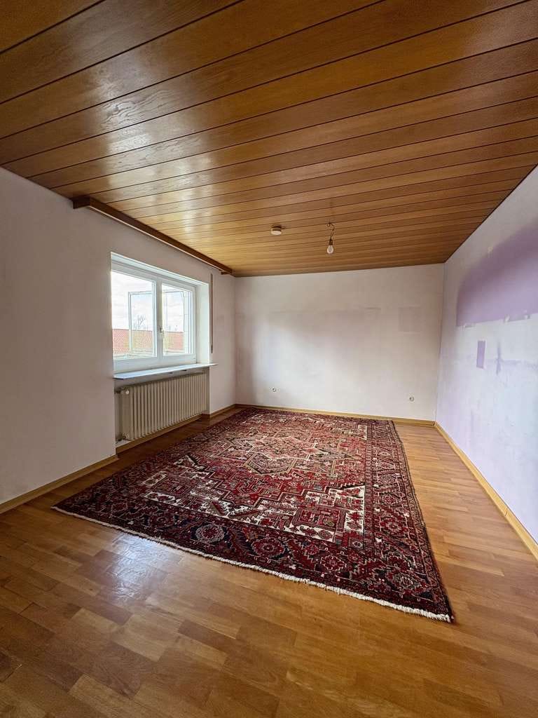 Immobilie in Tiefenbach - Charmantes Einfamilienhaus im Zentrum von Tiefenbach - zentral, großzügig und Potential für mehr! - Bild 4