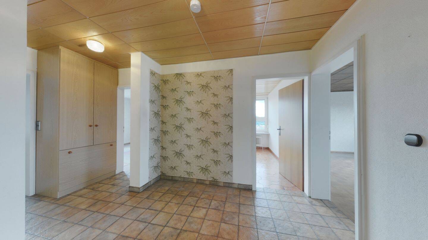 Immobilie in Göppingen - 5 Zimmer, Balkon, Weitblick - Ihr neues Zuhause für die ganze Familie - Bild 1