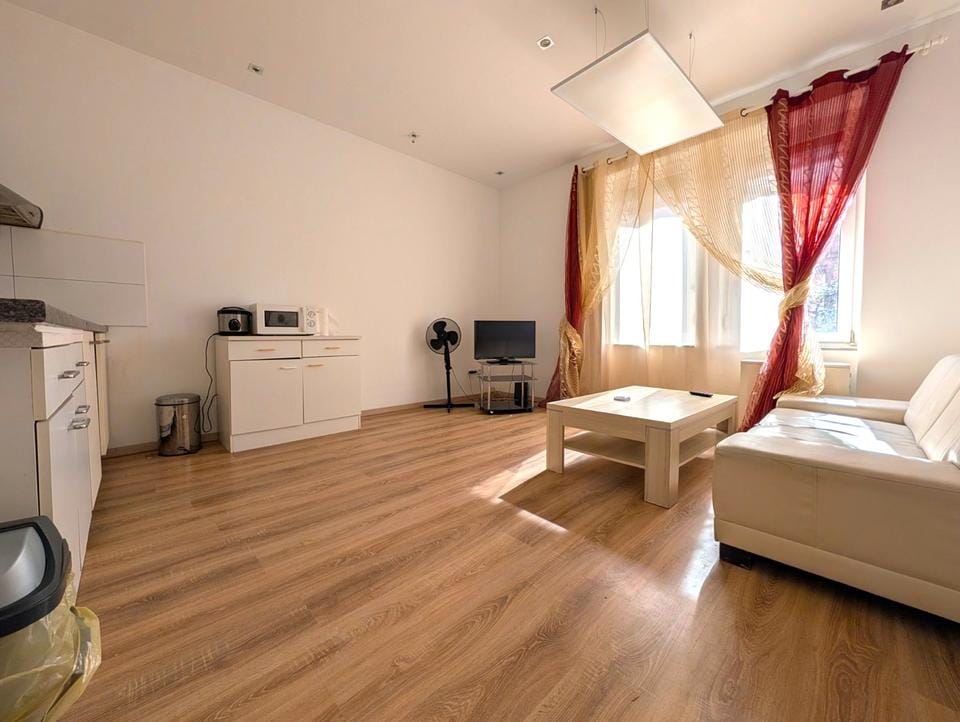 Immobilie in Stuttgart - Super zentral: 2-Zimmer-Wohnung in der Schwabstraße in Stuttgart - Bild 0